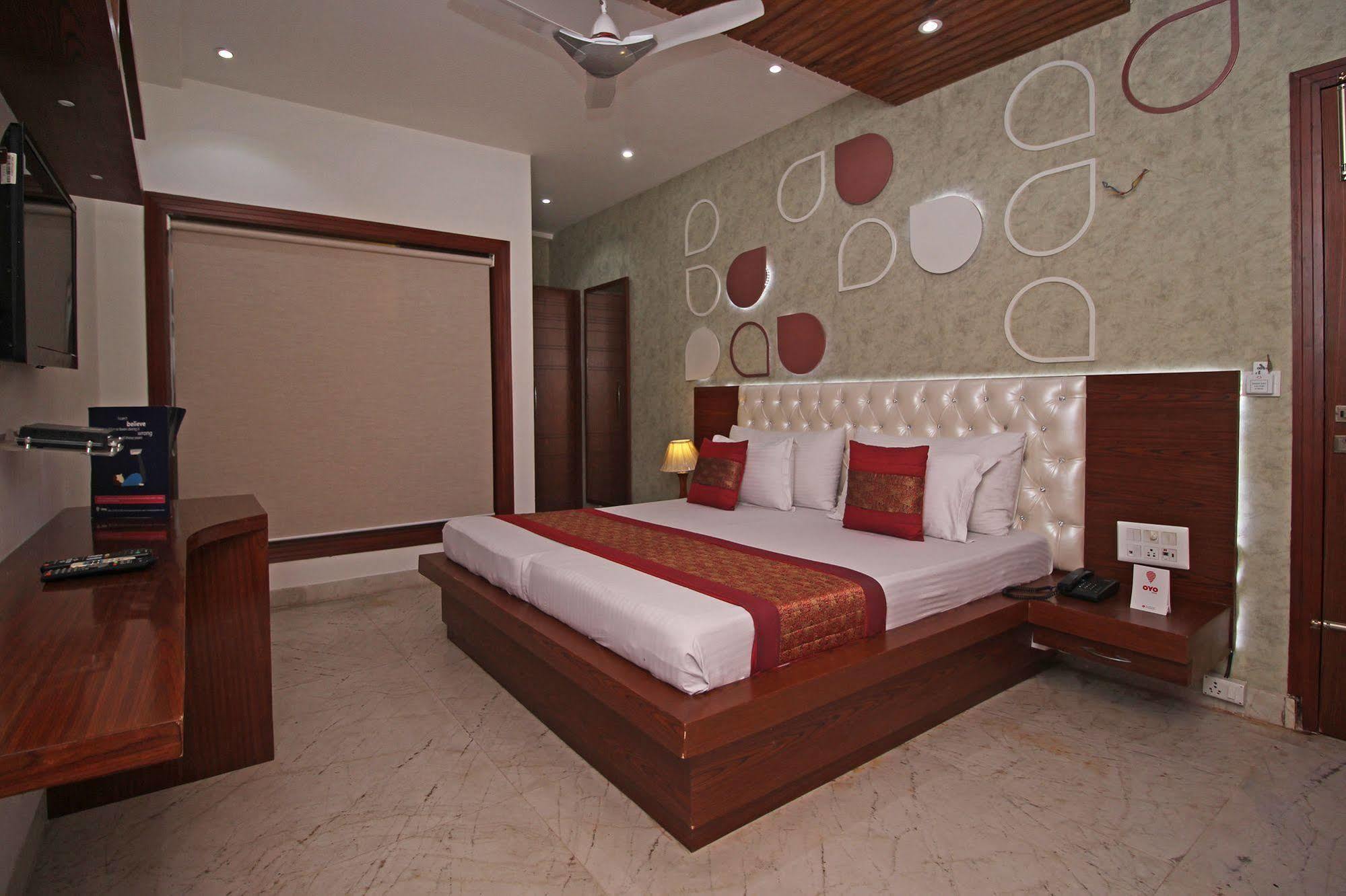 Hotel Indraprastha Delhi  Exterior photo